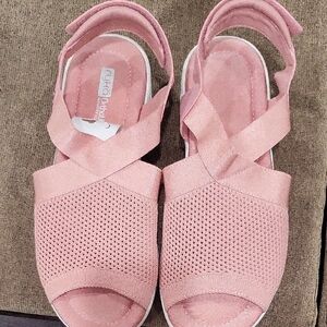 Pink Women's Sandals. Ryka, Sz 9,5W, NWT.